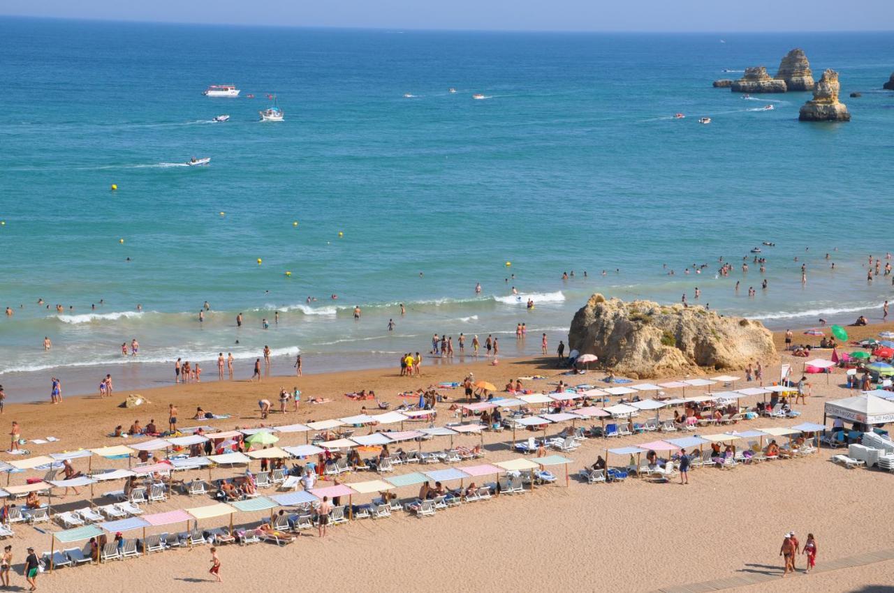T2 Iberlagos Com Vista De Mar E Acesso Direto A Praia D. Ana Apartment